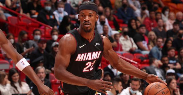 但他的表现 但他的表现